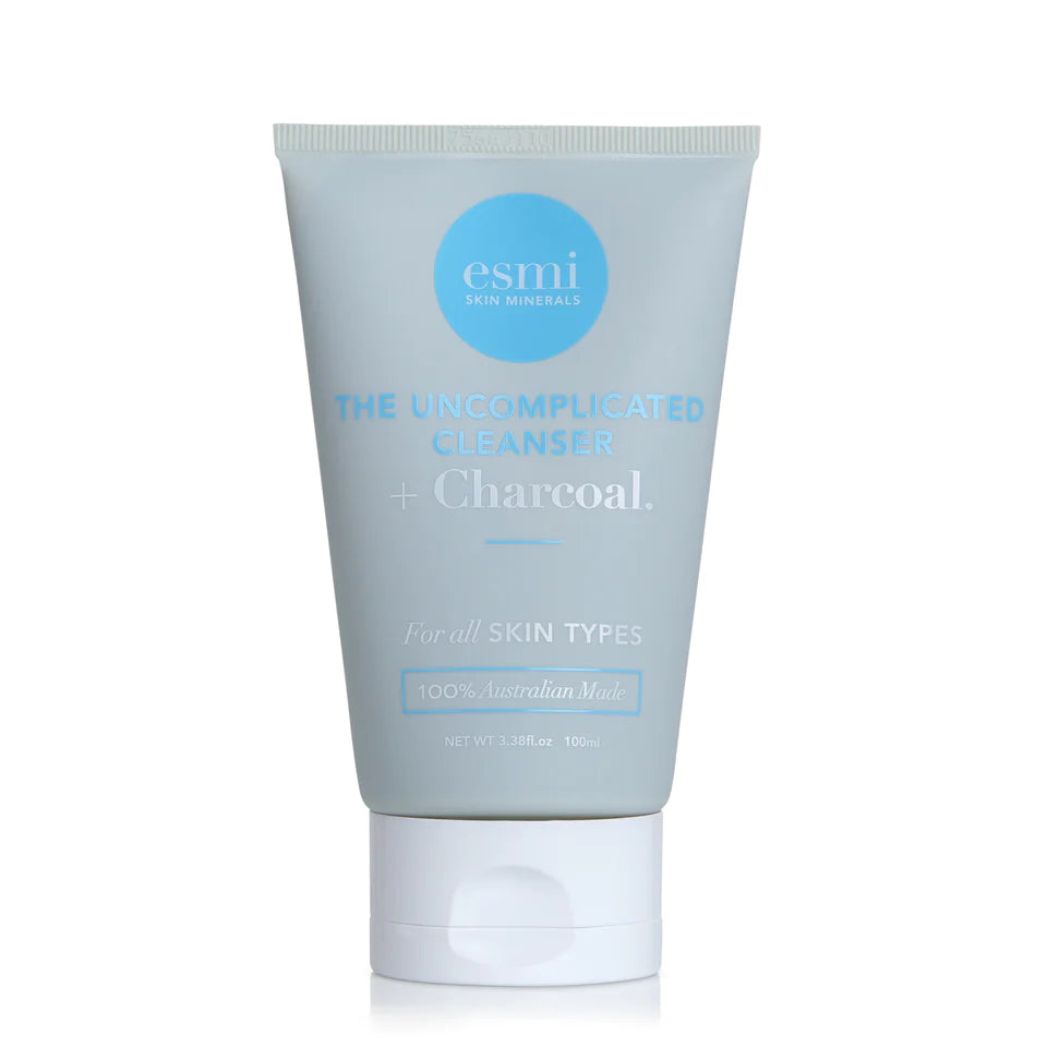 esmi The Uncomplicated Cleanser Plus Charcoal