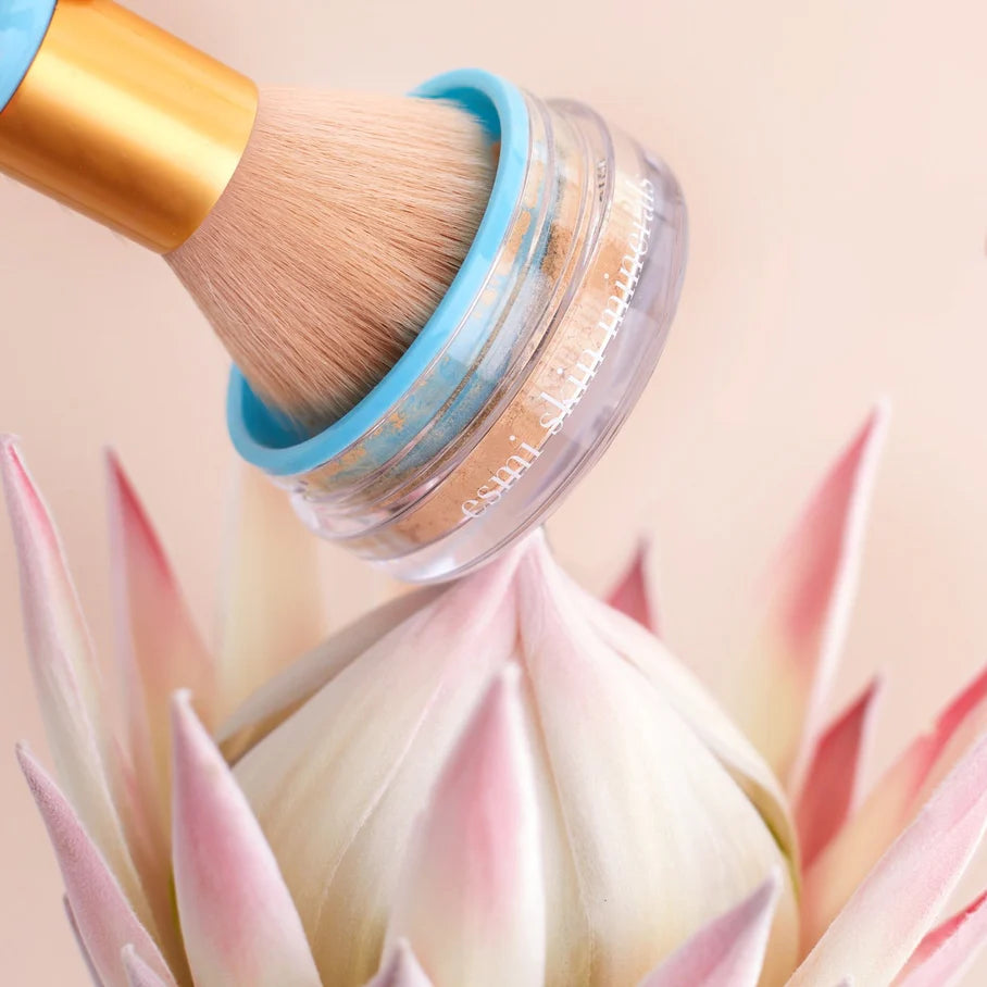 esmi Loose Mineral Foundation and Kabuki Bundle